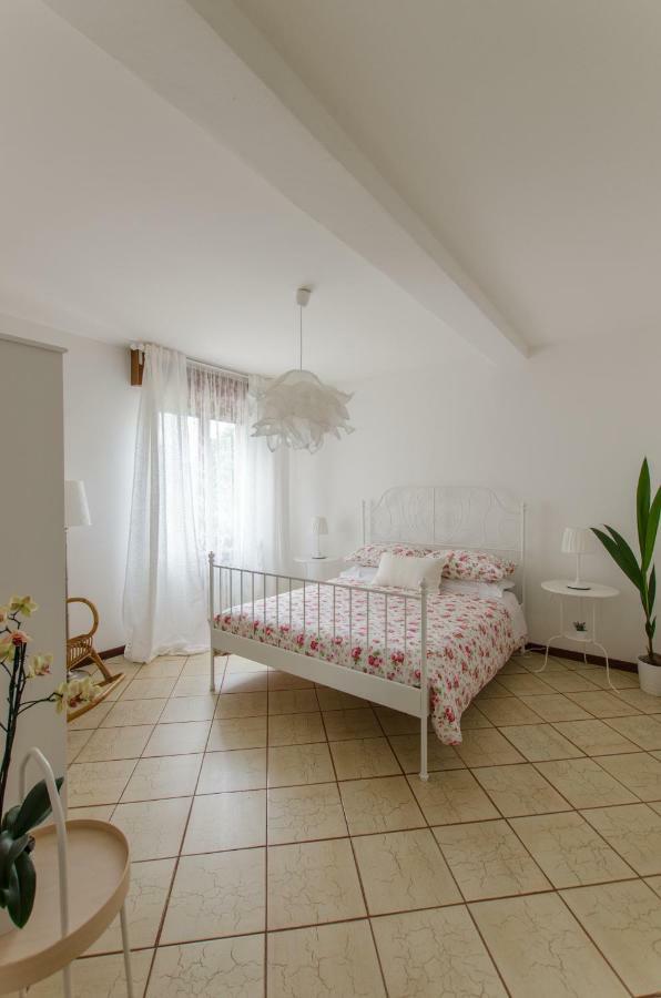 Casa Marisa Daire Sirmione Dış mekan fotoğraf